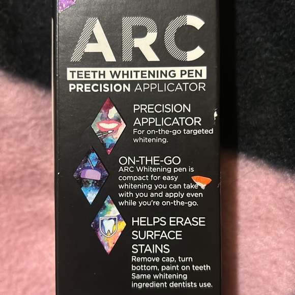 ARC Teeth Whitening Pen - Picture 6 of 8